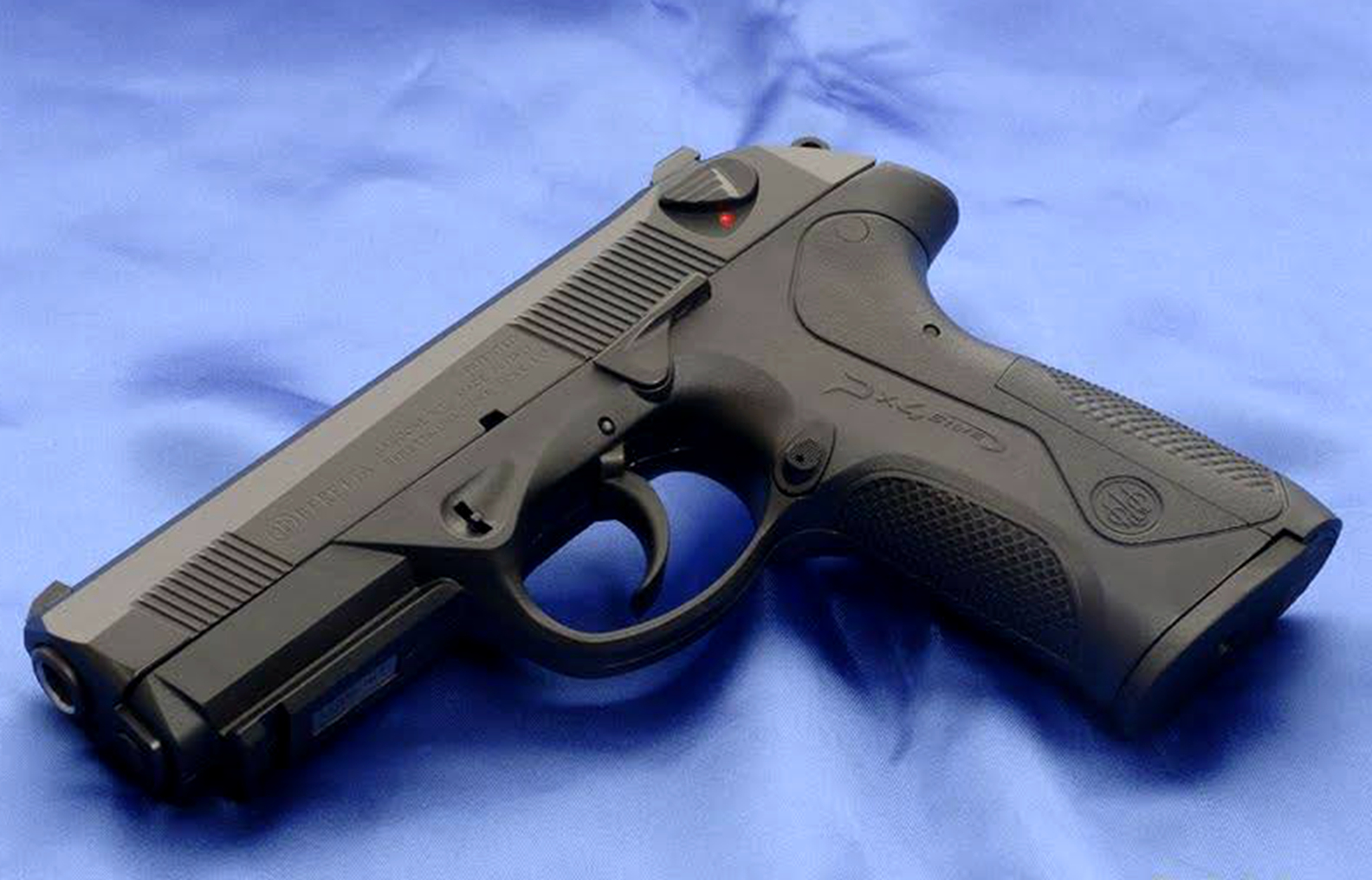 轻武器欣赏系列,漂亮的手枪一组,喜欢的来看一看