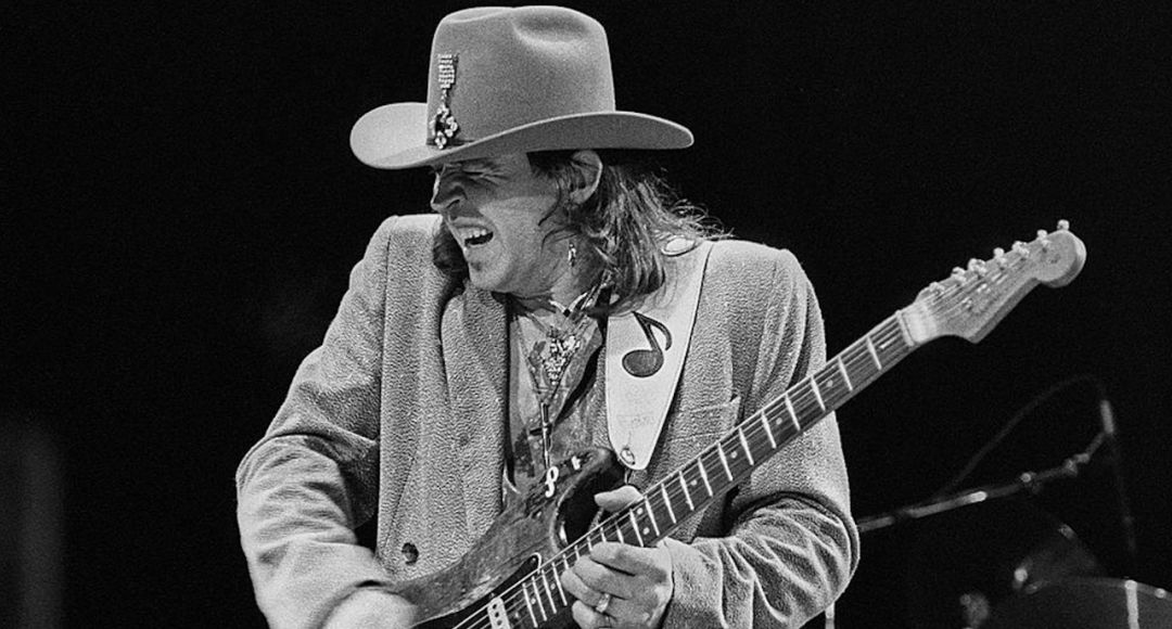 蓝色风暴|stevie ray vaughan之传奇再临!