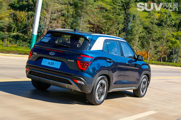 苍山洱海之间遇见青春试驾北京现代新一代ix25
