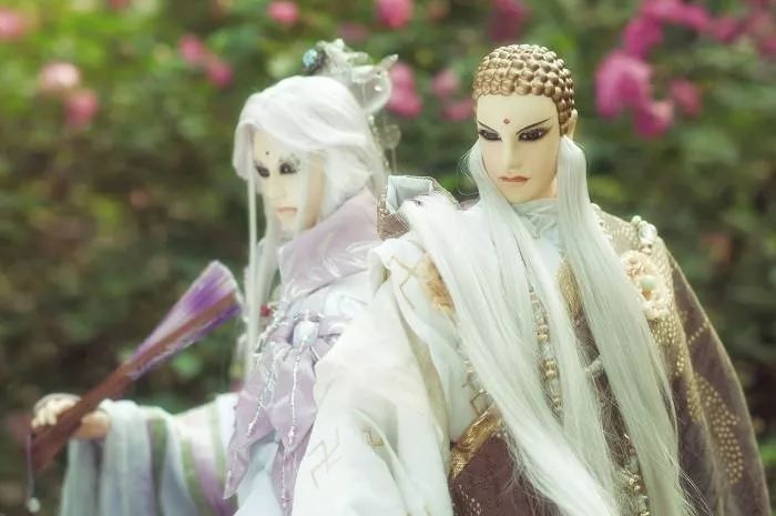 《忠孝节义传》为蓝本创作了《云州大儒侠》,将史炎云易名为史艳文