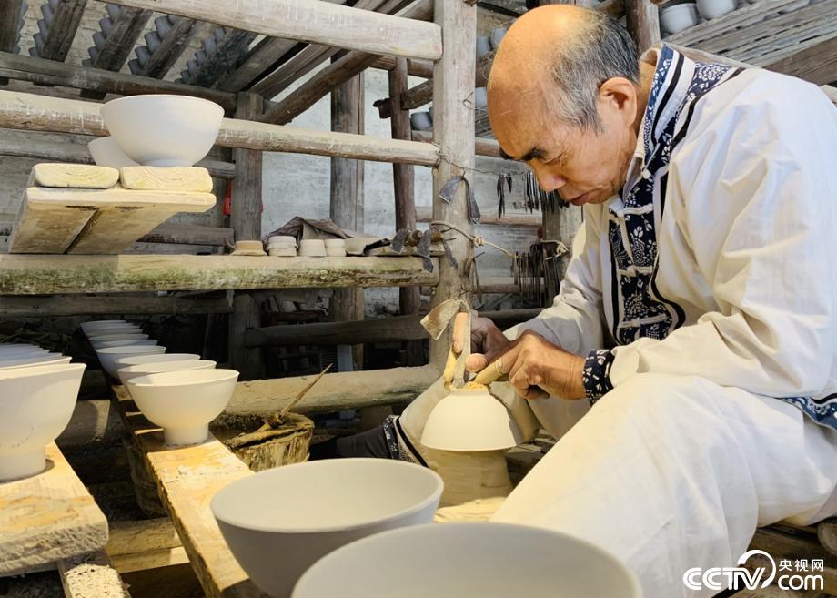 景德镇:瓷窑复烧 活态保护千年瓷都的璀璨文明
