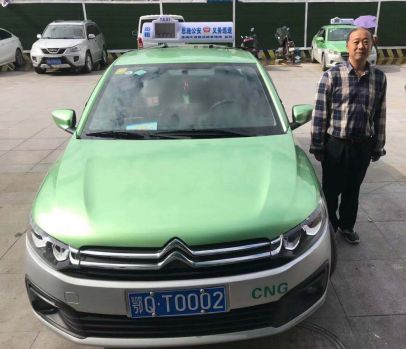 恩施"的士标兵"评选启动!为你心中的"最佳"打call!_出租车