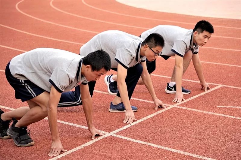 少年负壮气奋烈自有时记厦门一中第30届体育节暨第