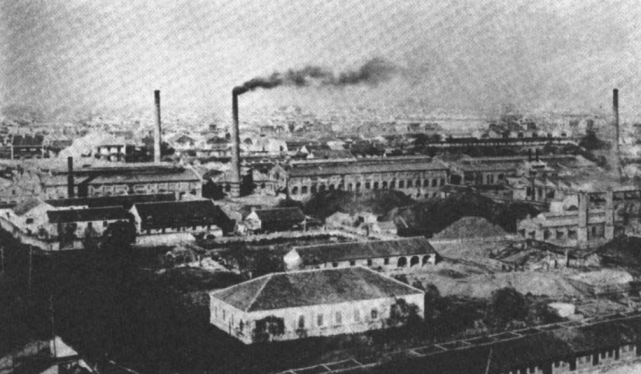 在清末终结民国建立之时,由于革命军北伐占领武汉,汉阳兵工厂被革命军