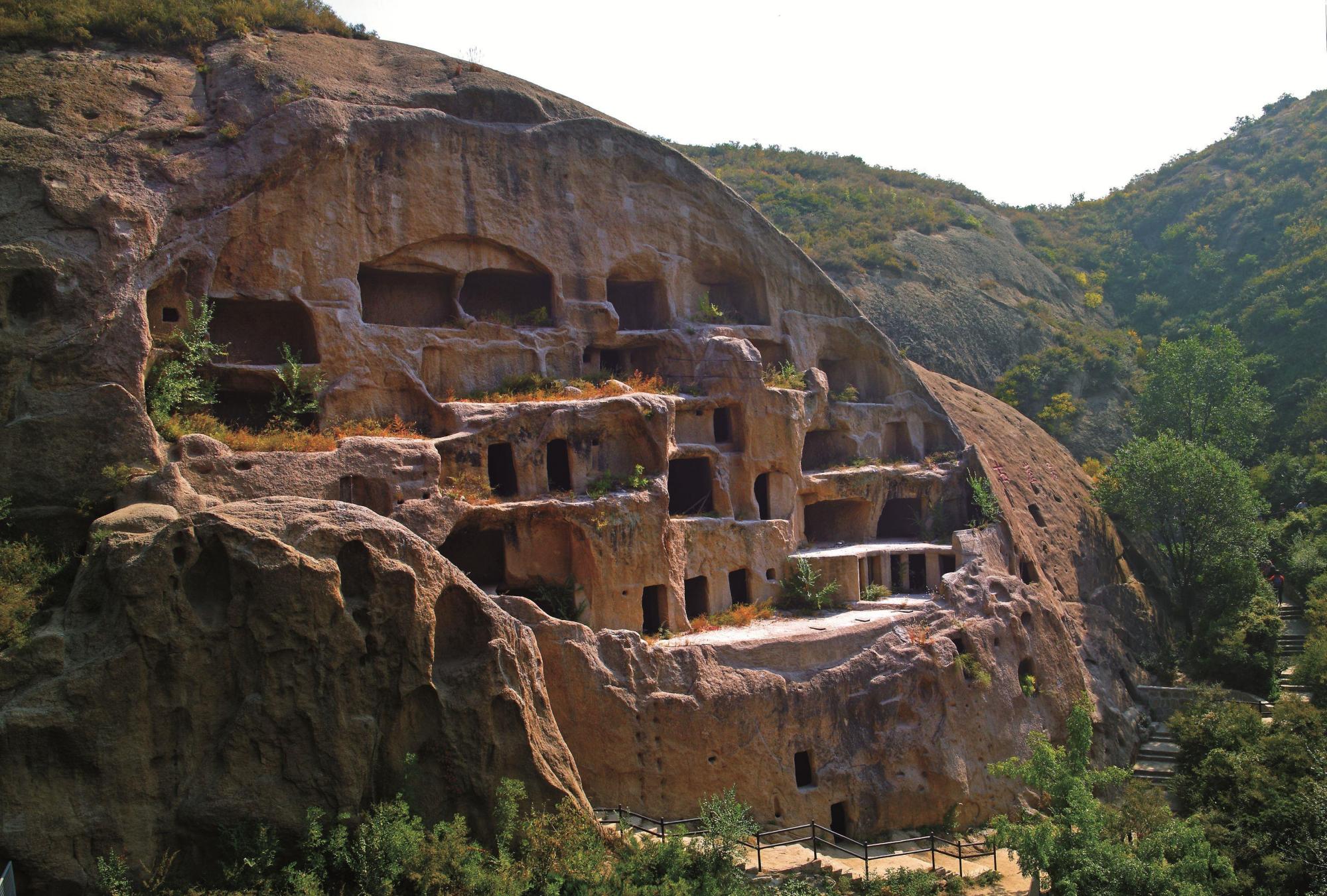 《太祖秘史》中攻打图伦城《新白发魔女传——明月天国》古崖居是何人