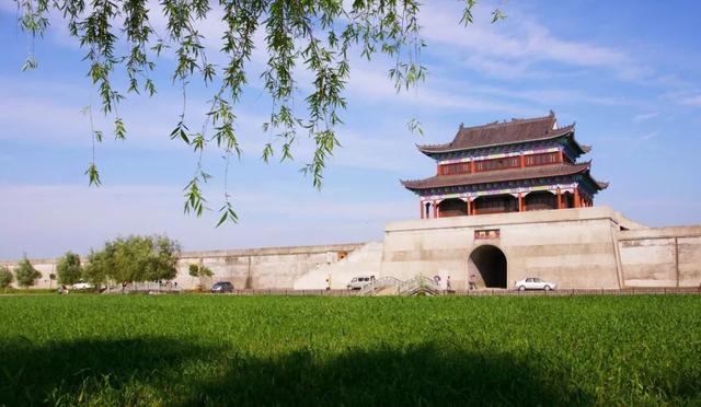 仙桃旧称沔阳,古称复州,曾为郡,道,府,州,县所在地,复州古城墙始建于