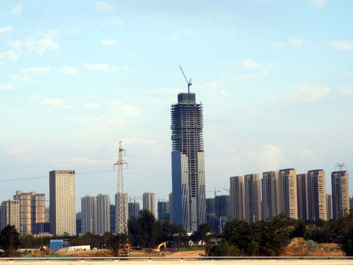 300米高苏中第一高楼穿新衣将于这个时间投入使用