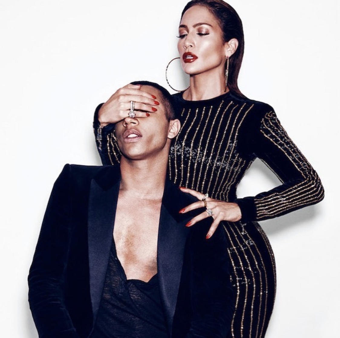 原创balmain设计师推出个人电影讲述网红光鲜背后的坎坷身世