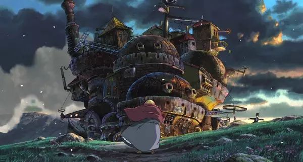 大名鼎鼎的移动城堡~飞空艇,肚子上吐出来的是会飞的魔法生物.