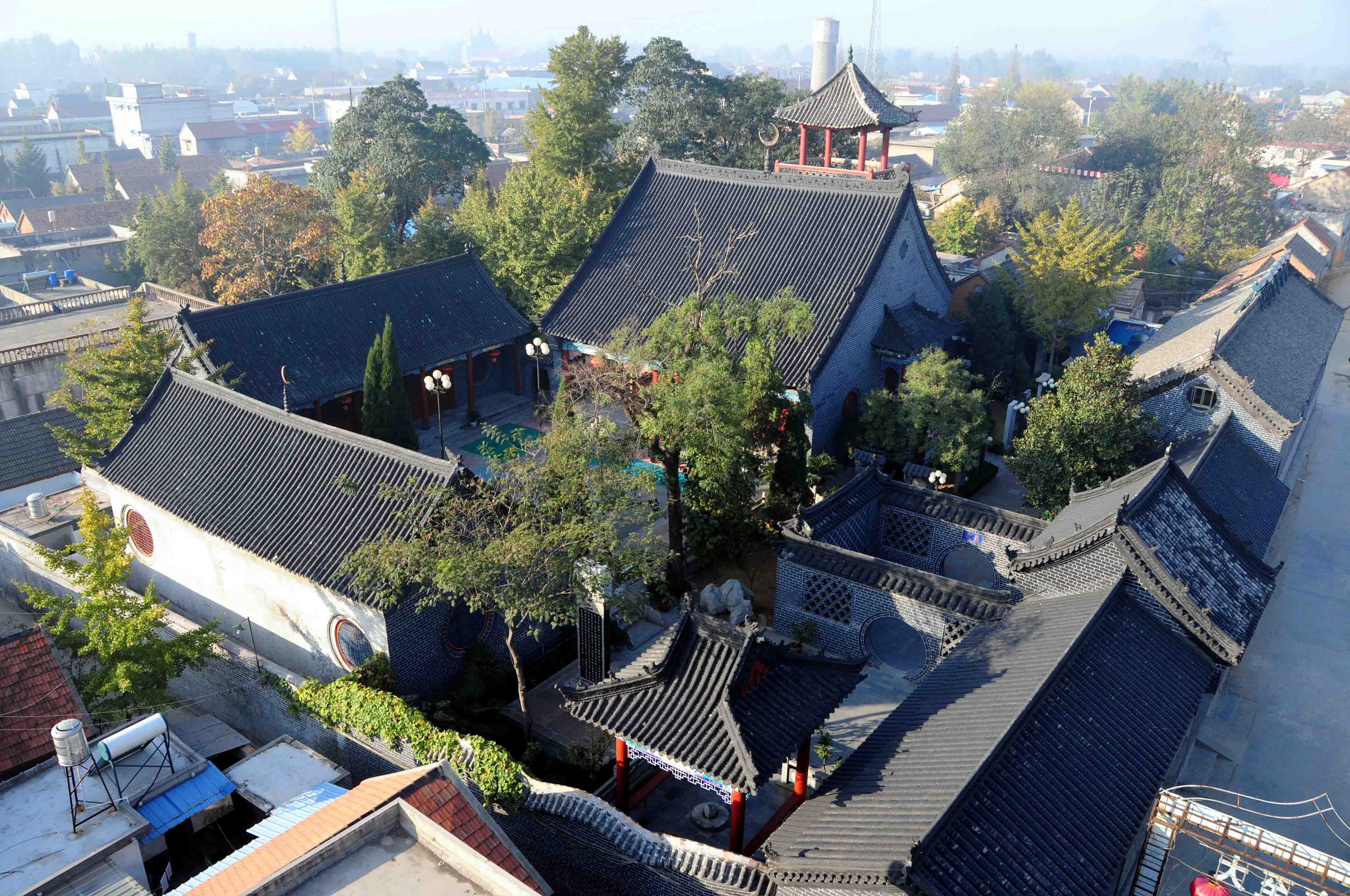 始建于永乐年间的山东省临沂市郯城县马头镇清真古寺成为当地著名的