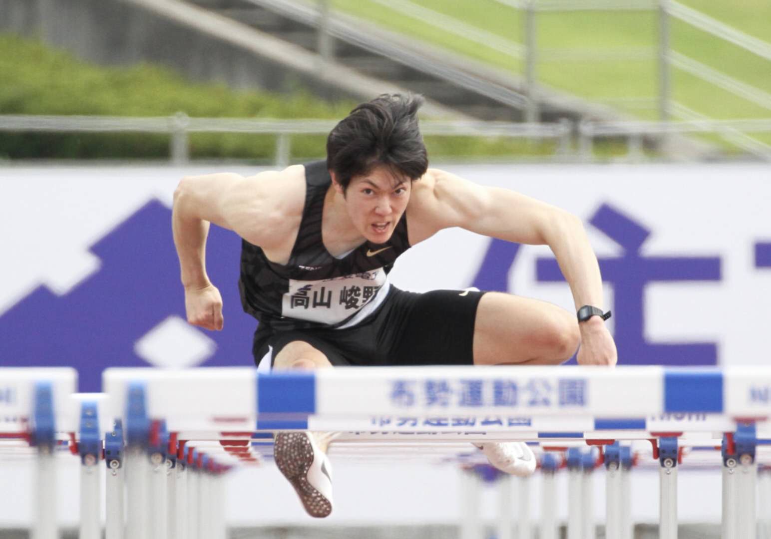 原创13秒53!曾建航夺得世界军运会田径110米栏亚军 创造个人第二佳