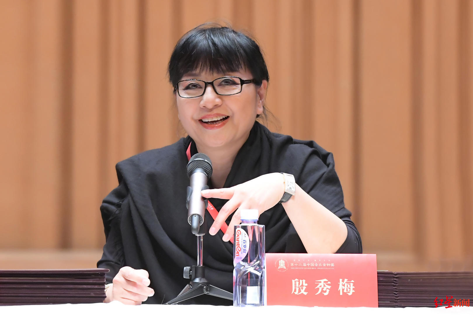 殷秀梅寄语金钟奖参赛选手是金子无论在什么地方都会发光