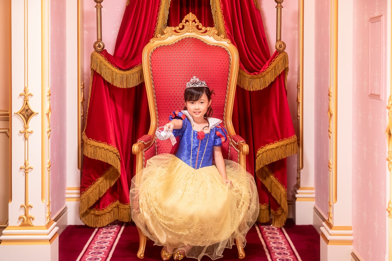 女孩子念念不忘的迪士尼公主梦在香港迪士尼可以圆了