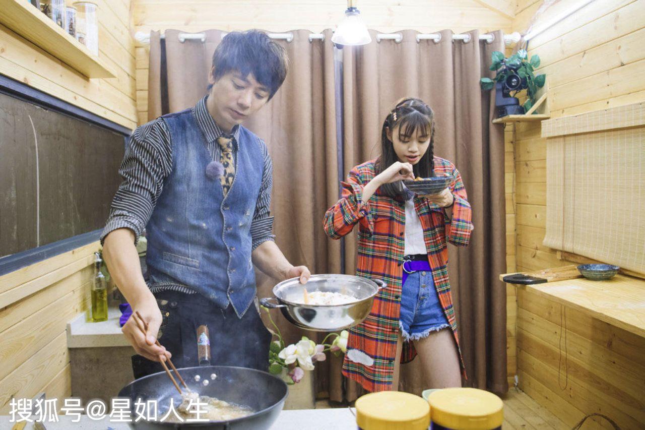 原创信女儿生母张钰凰近照曝光,发文否认弃养,母女俩私下很少见面!