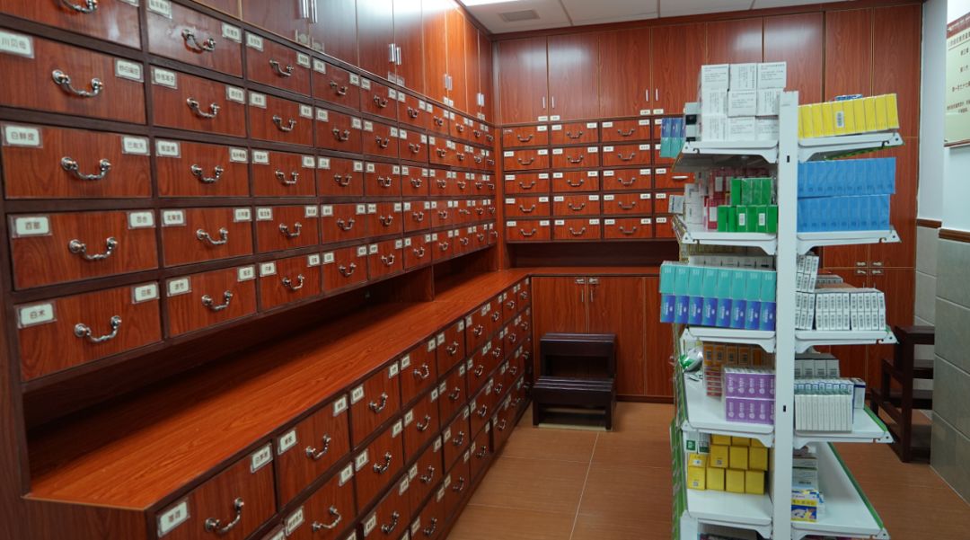 位于宝安老城区商圈勤诚达社区健康服务中心开业啦