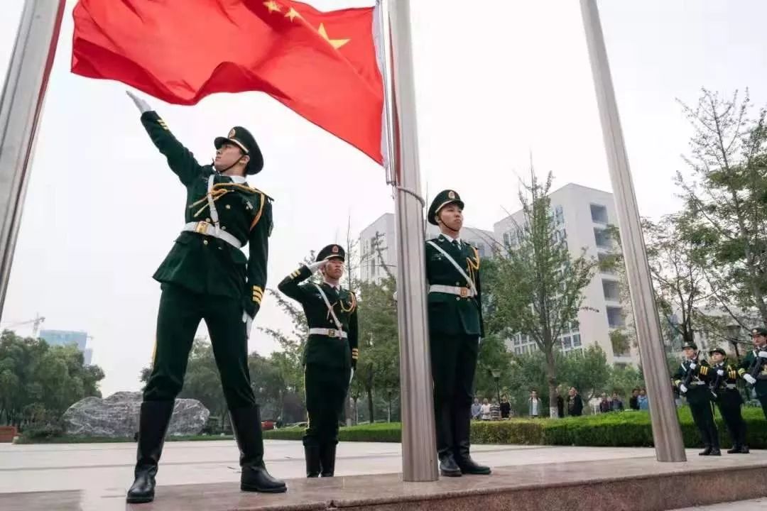 nwu高颜值国旗护卫队守护国旗守护荣誉