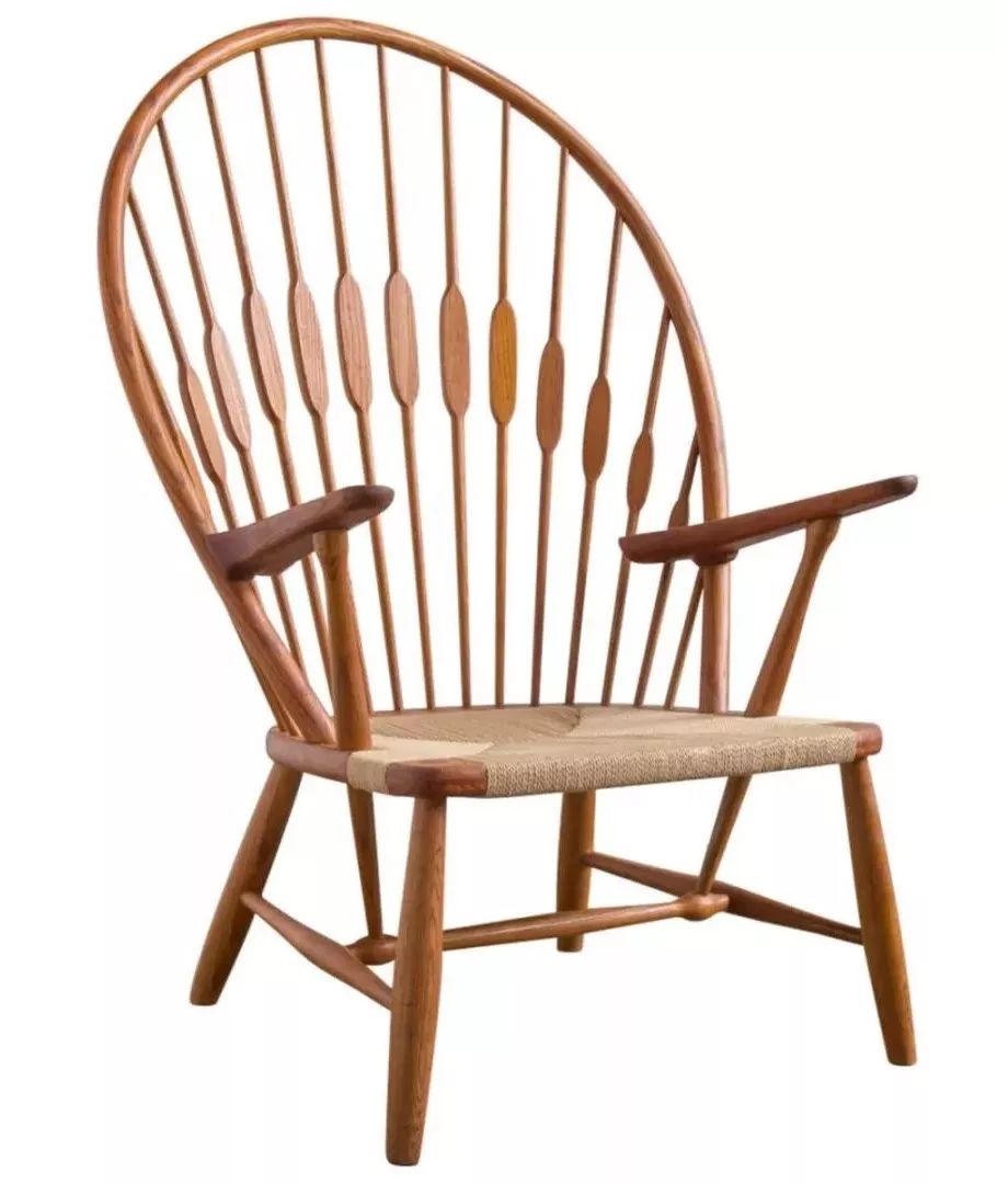 孔雀椅孔雀椅是汉斯·韦格纳的代表作之一