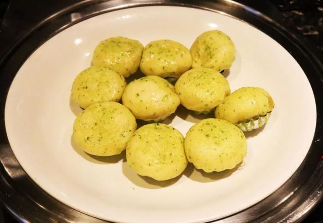 绿岛松茸包,松茸包,石狮松茸包_大山谷图库