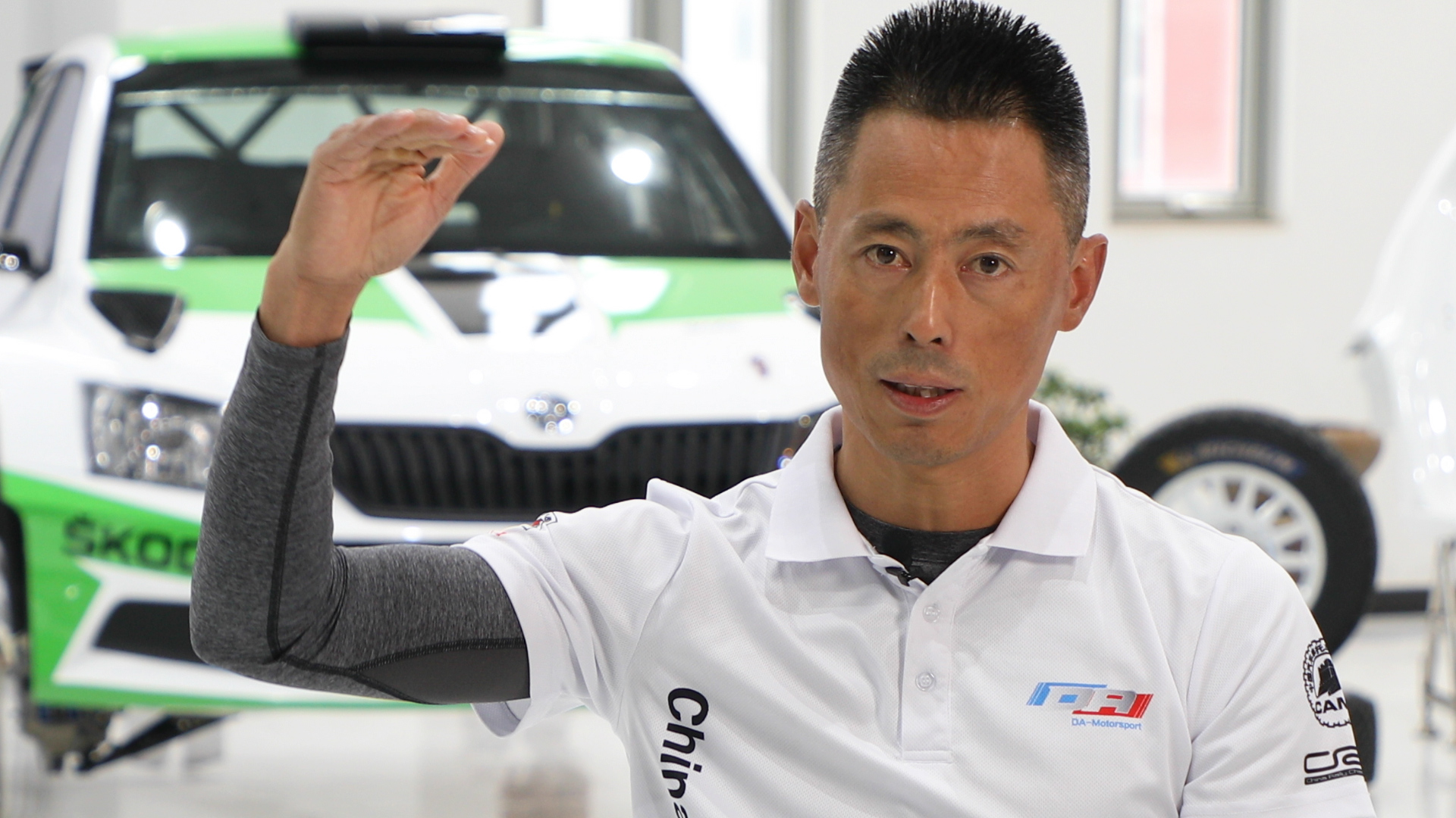 挑战拉力尘埃二十年陈德安与斯柯达重启飞驰人生