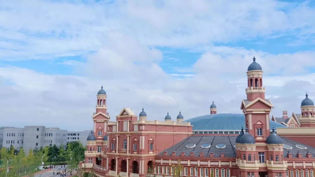 书香校园天一学院你怎么这么美真叫人赏心悦目