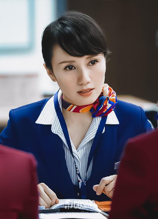 袁泉的"简"有一瞬间,衬得之前女演员们的发言竟然略发花俏.