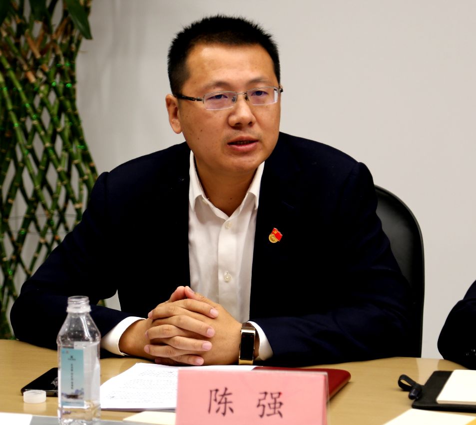 中建七局党委副书记总经理江建端赴郑州中建地产公司开展基层党组织