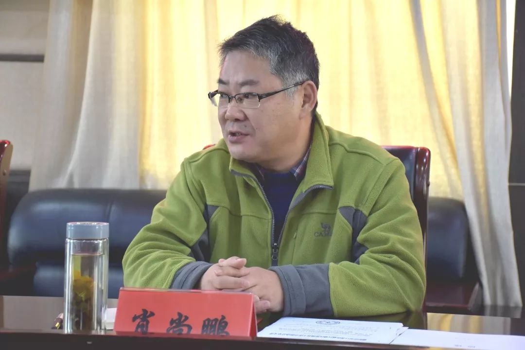 会上,德阳市政府办副主任肖尚鹏表示,将立足省委,德阳市委援藏决策