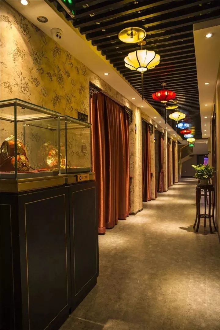 这家美到窒息的古风摄影工作室仅需99元就可拍摄原价498元的古风大片