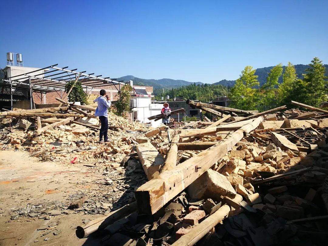 上杭县委书记赴临城镇督导全力推进这项工作