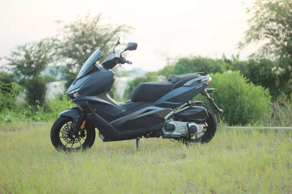 龙嘉vmax300i丨破风直袭