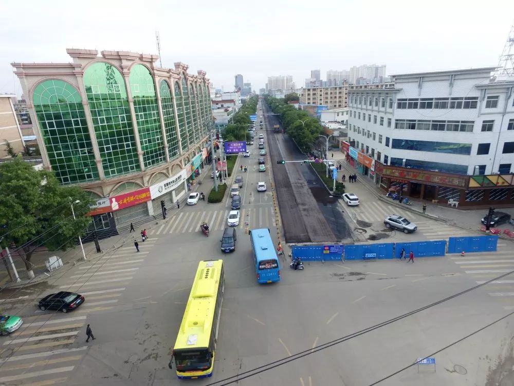 庆阳市西峰区街道图片