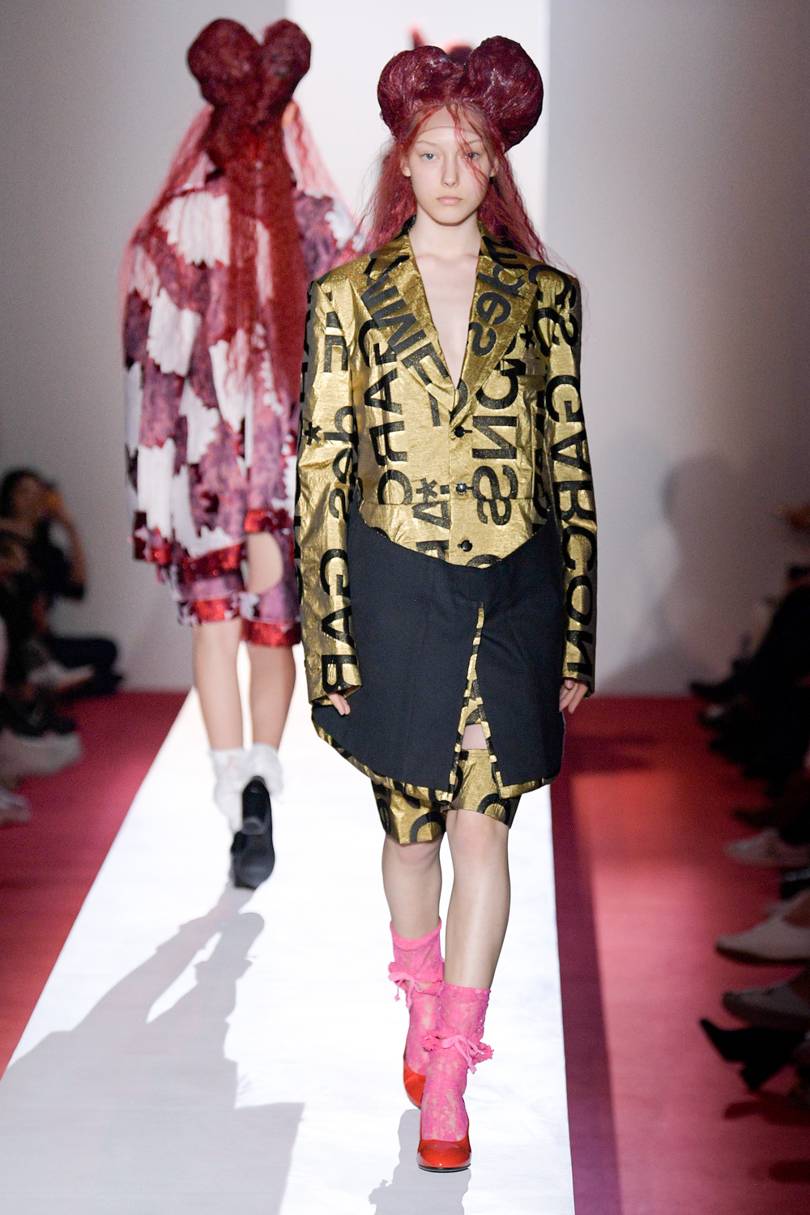 川久保玲commedesgarcons2020春夏系列