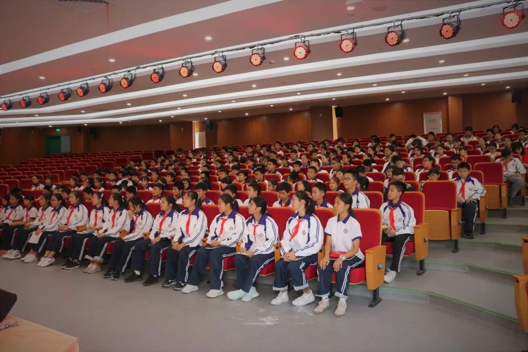 杭十五中让优秀成为一种习惯崇德中学2019学年第一学期阶段表彰会