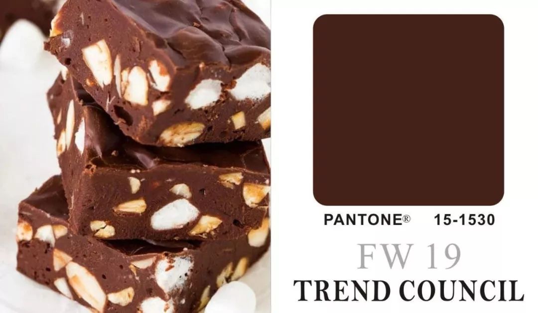 随之又可称它为榛子巧克力色