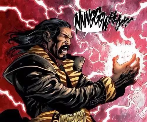 作为一个活了几百年的"老不死",汪达尔·萨维奇依靠不死之身与超级