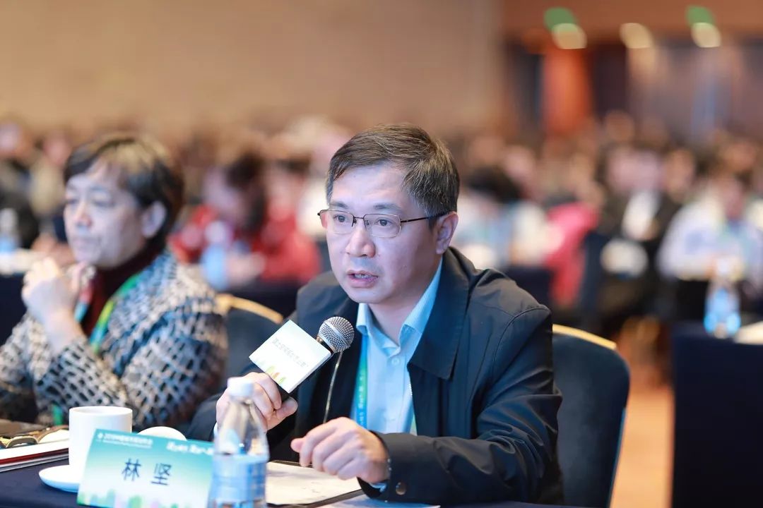 北京大学城市与环境学院城市与区域规划系主任,教授林坚教授归纳了六