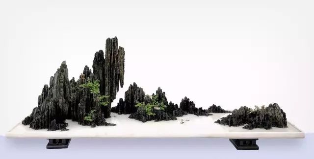 平远式山水盆景图片