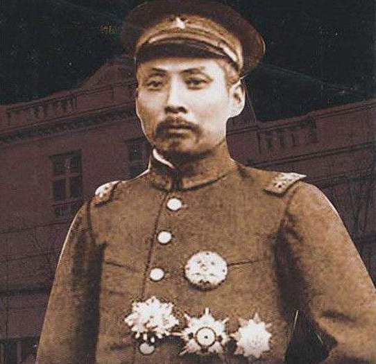原创他是民国三大军阀之一号称五省联军总司令却老占日本人便宜