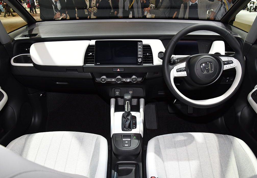 第四代本田飞度亮相东京车展!网友:再也不是"平民超跑"了