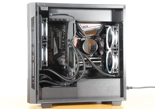 evga rtx 2080ti kingpin gaming虽然霸气外露,但是它的冷排还是本尊