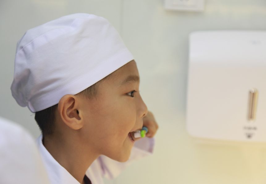 dada x 时代牙科 | 踏上"护牙之旅",让孩子绽放自信笑容_牙齿