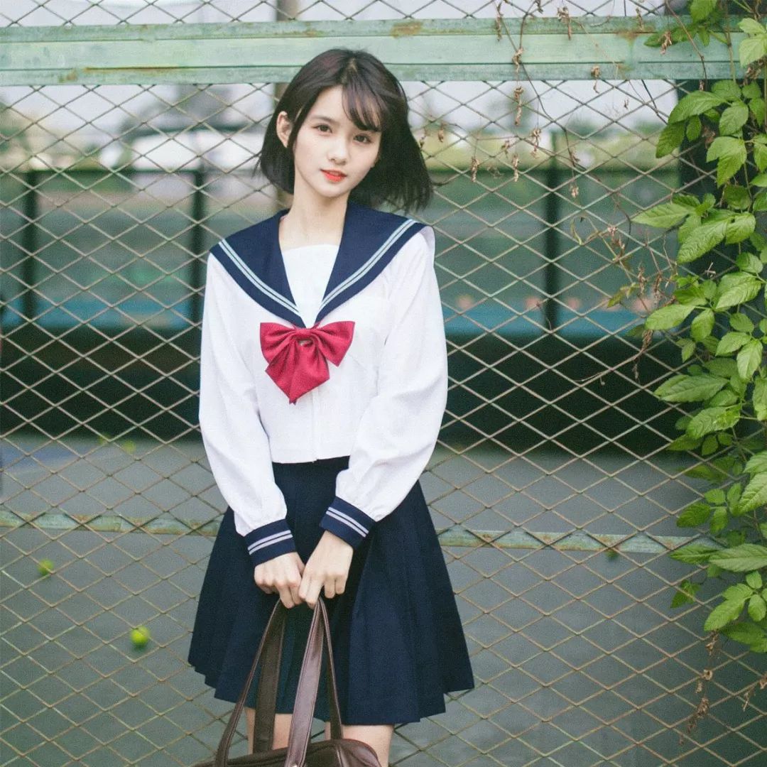 做一个冬日的小可人短发花样供你参考