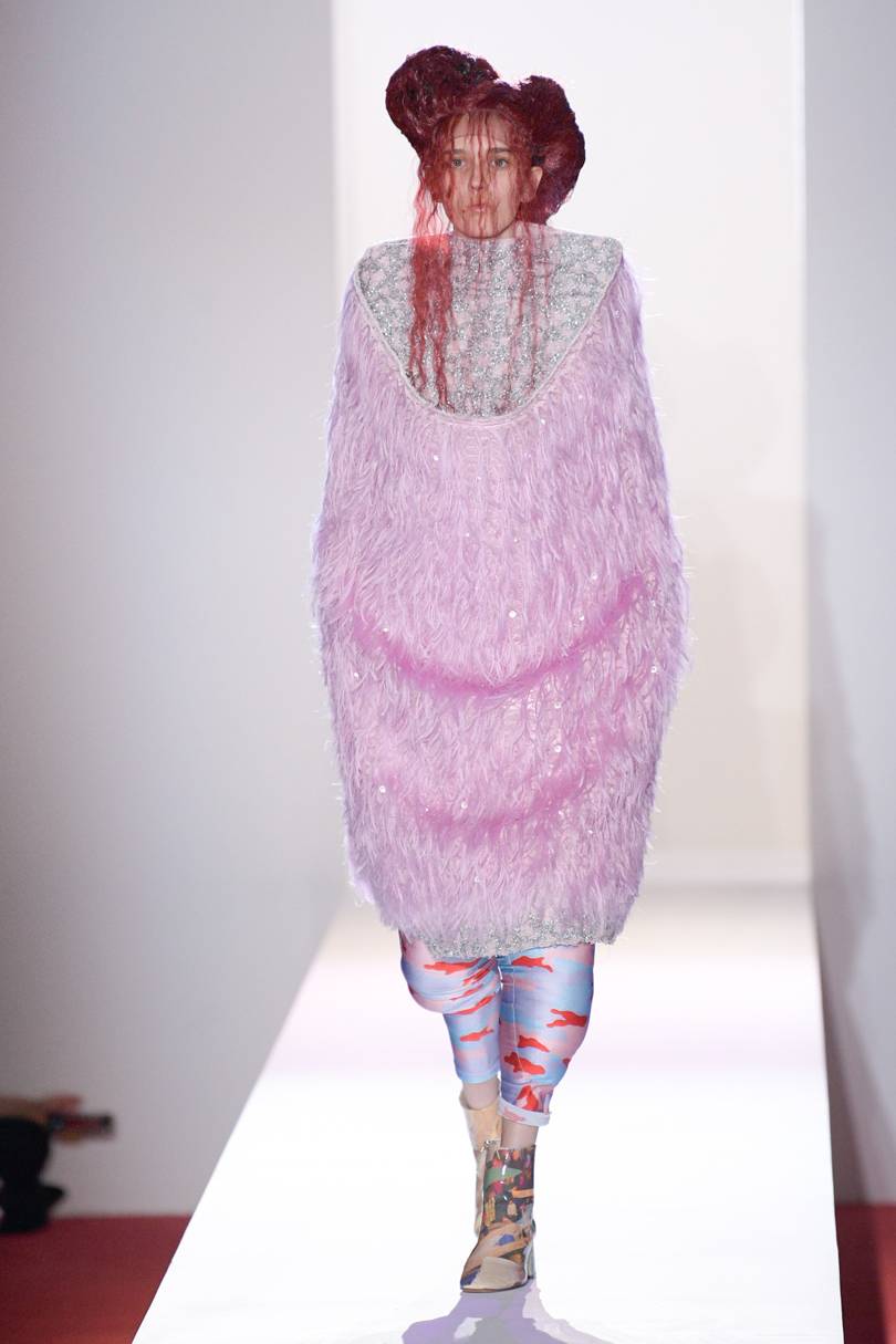 川久保玲commedesgarcons2020春夏系列