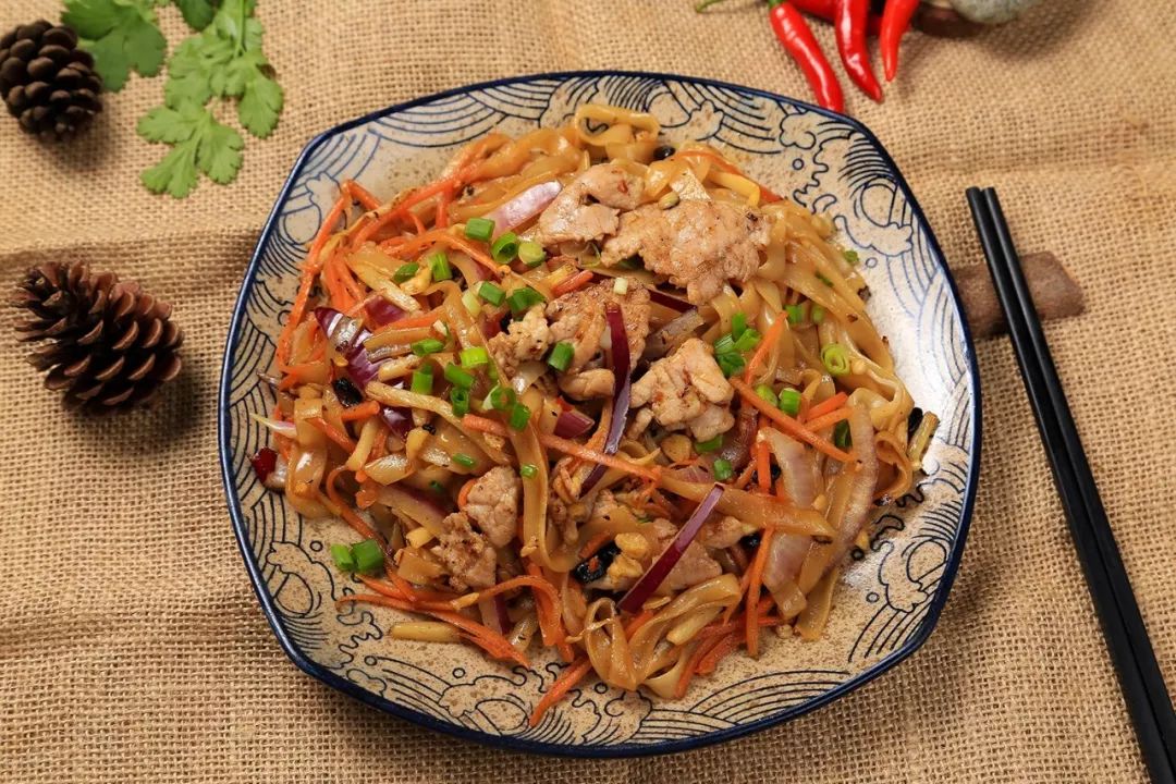 免费嗦这家老南宁味道老友粉够劲贵港广大粉客有福啦