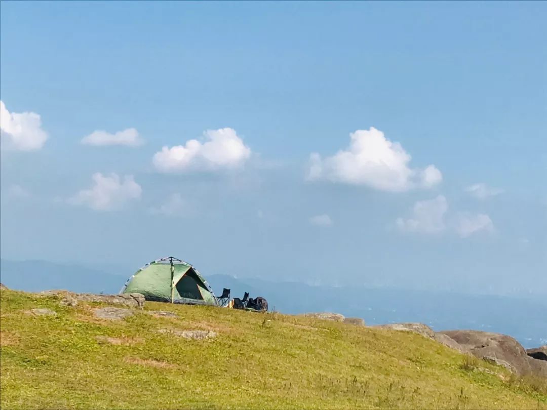 打卡小眾秘境這座廣西武功山南寧出發25h可到太美免費卻真正爬斷腿