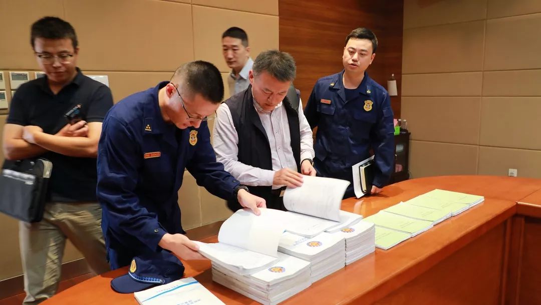 徐盈路菜场,上海中建万怡酒店等场所,重点对消防设施配置和完好情况