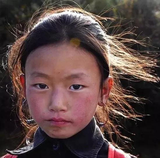 为什么藏族人民会有高原红?