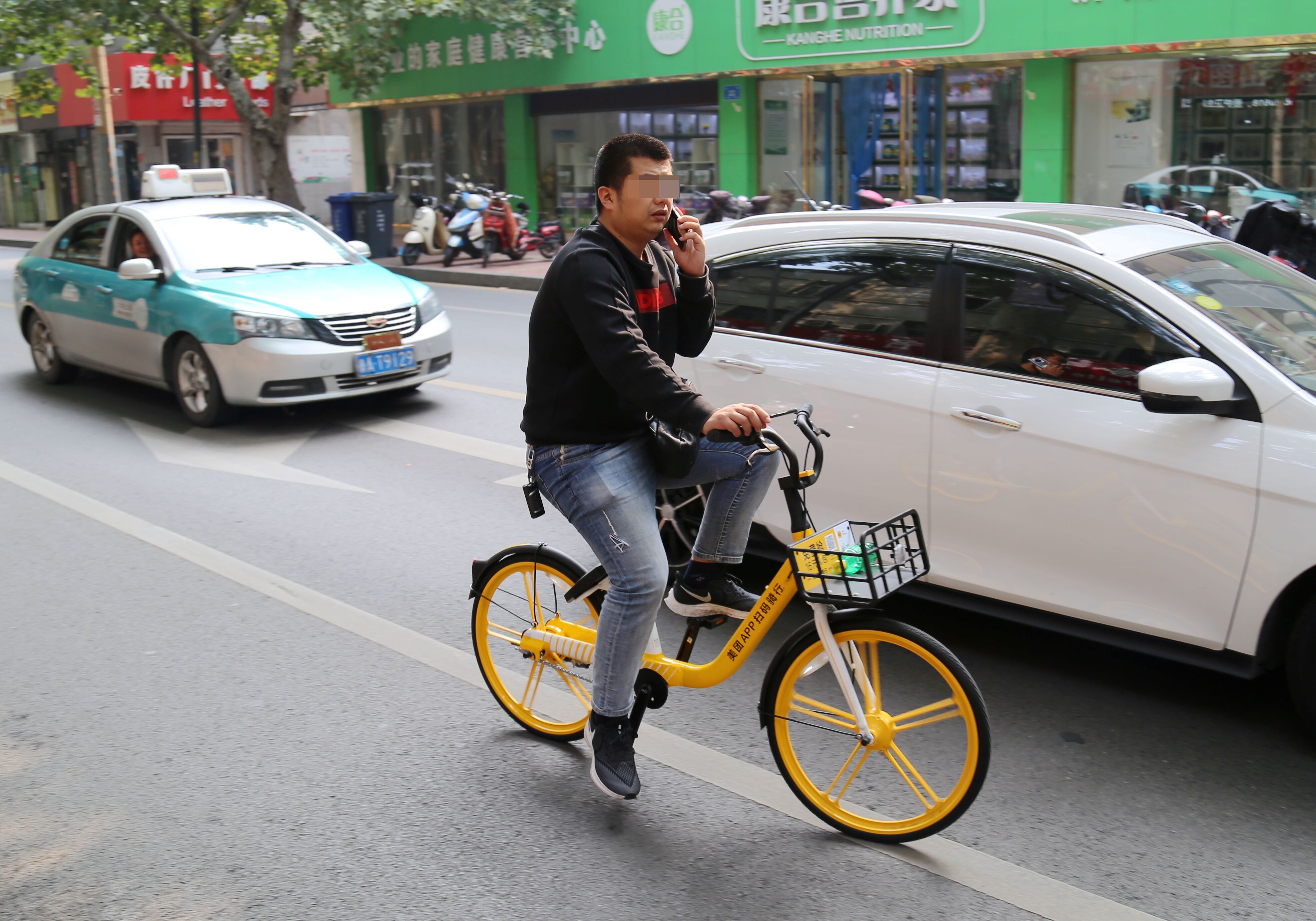 开罚还敢骑车打电话济南空地结合集中查缉