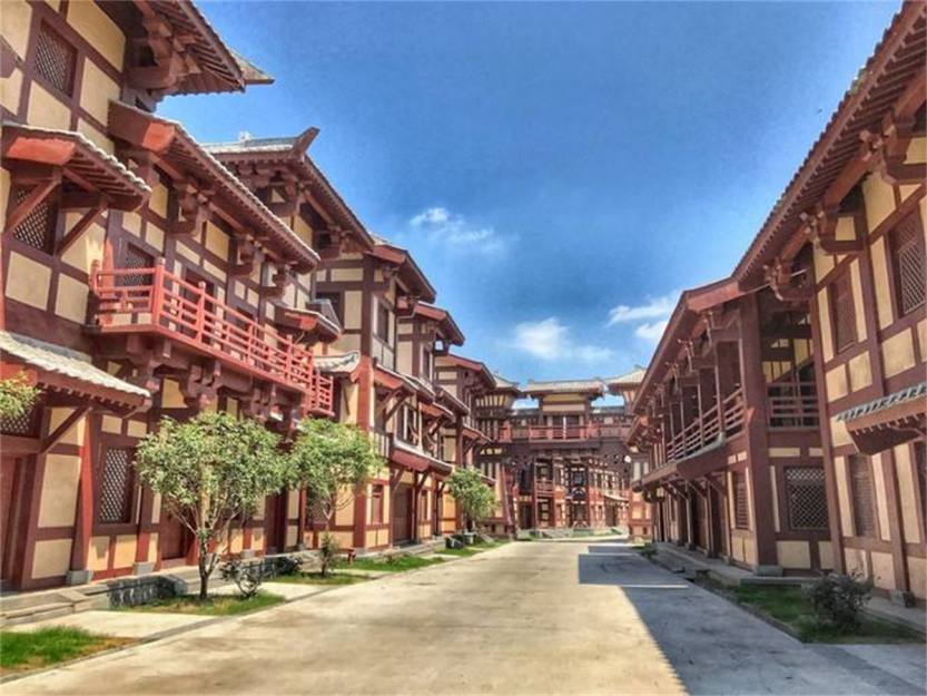 穿越到横店作电视剧女主角_图片