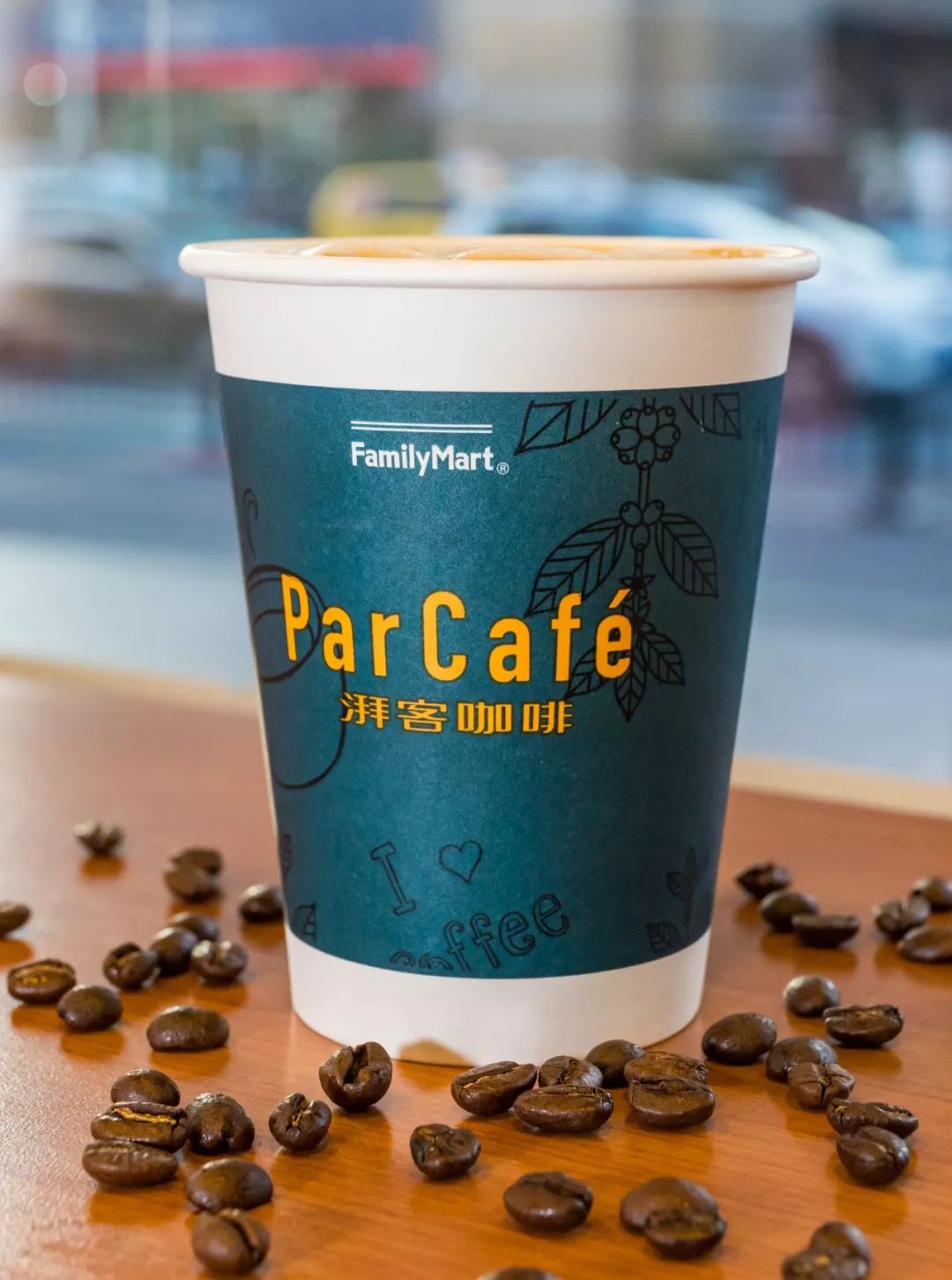 1杯14块便利店史上第①杯澳白就在全家